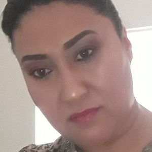 Meet your Posher, Araceli